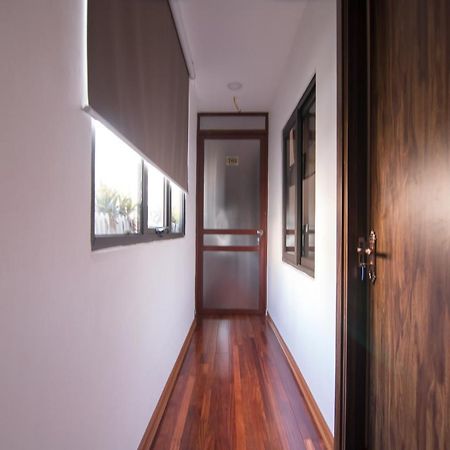 Hotel Reddoorz Yen Phu Street Hanoi Esterno foto