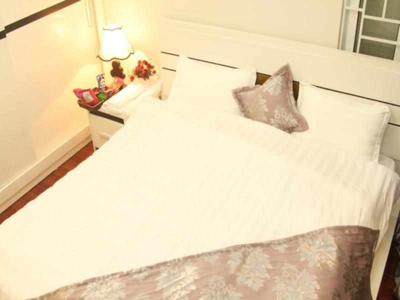 Hotel Reddoorz Yen Phu Street Hanoi Esterno foto