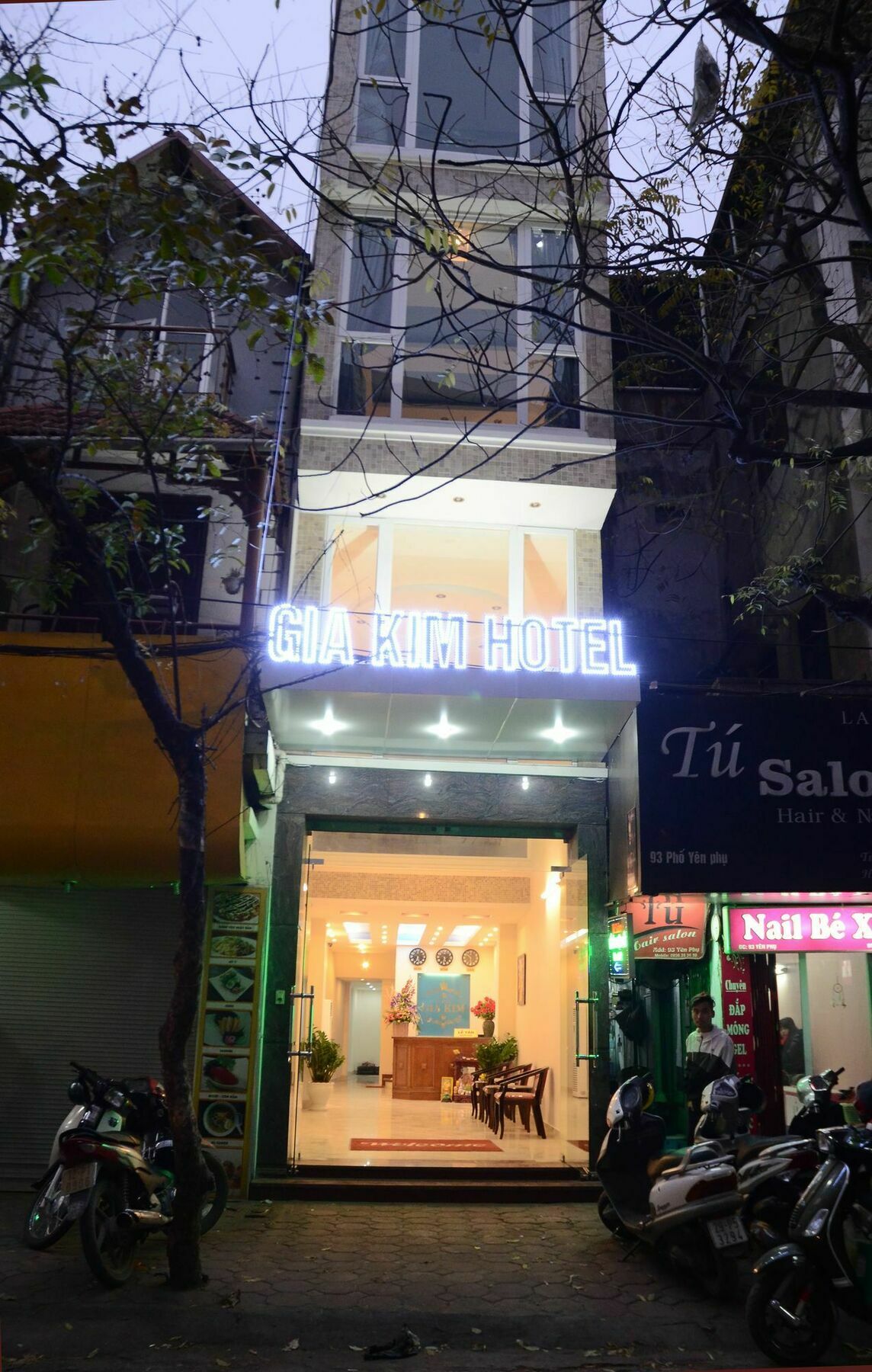 Hotel Reddoorz Yen Phu Street Hanoi Esterno foto