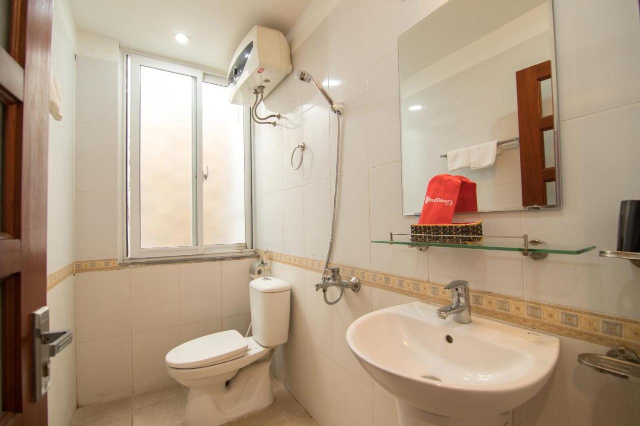 Hotel Reddoorz Yen Phu Street Hanoi Esterno foto