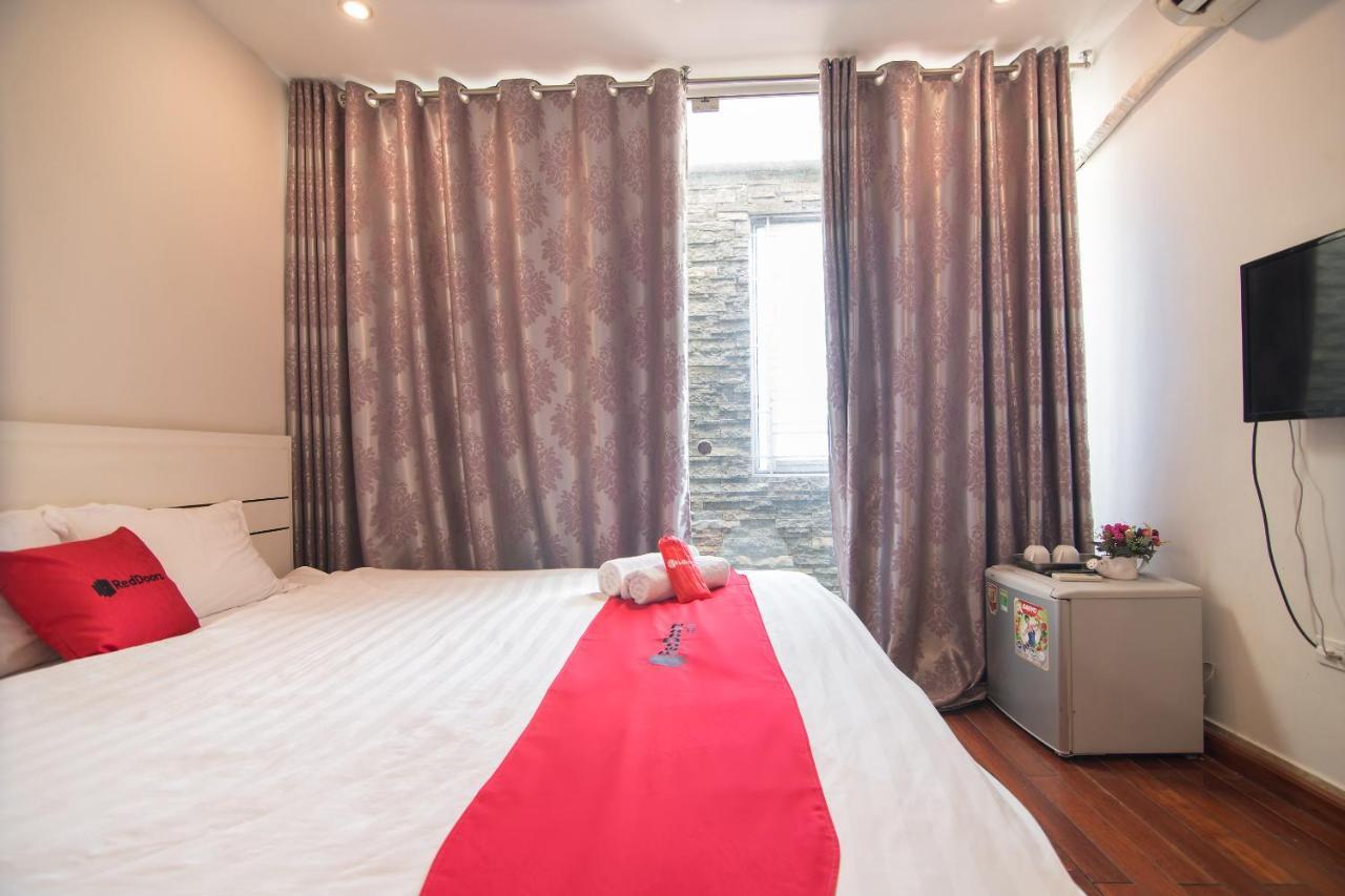 Hotel Reddoorz Yen Phu Street Hanoi Esterno foto